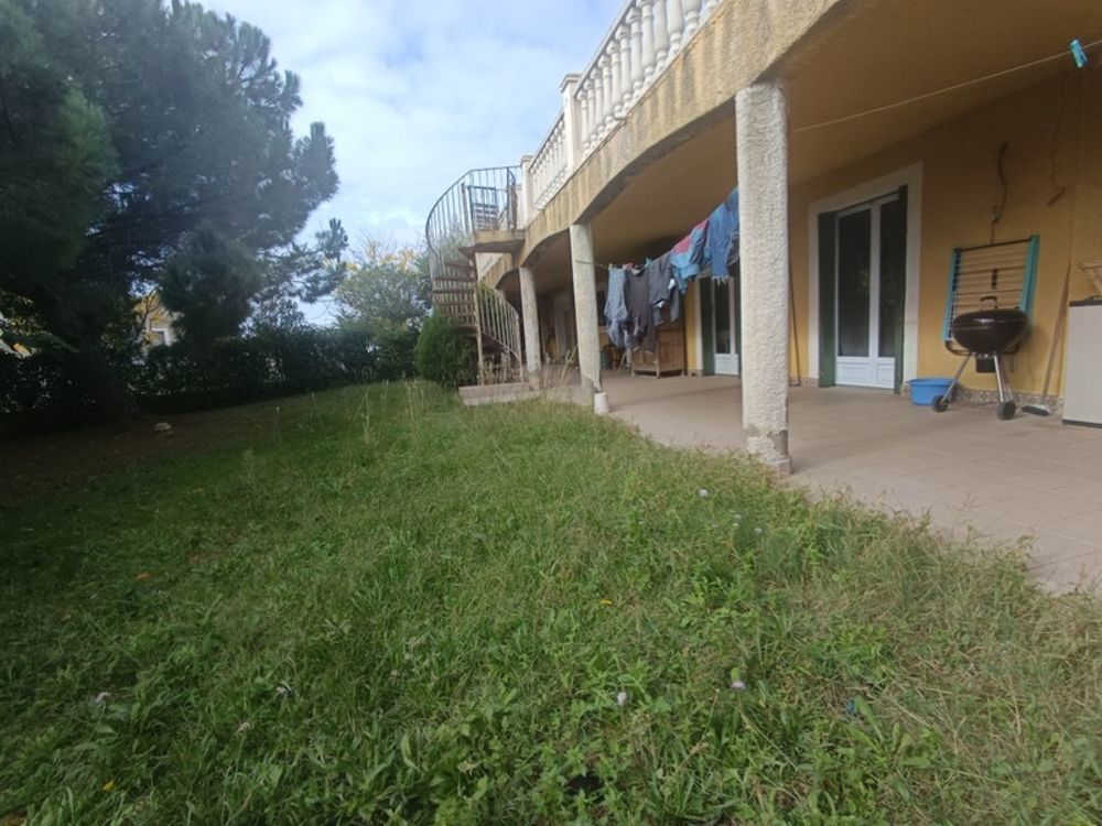 � vendre  Maison Vias (34450)
