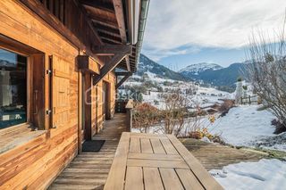  Chalet � vendre 12 pi�ces 243 m�