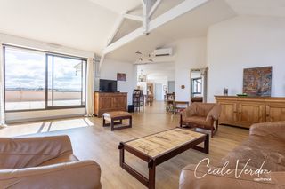  Appartement � vendre 8 pi�ces 192 m�