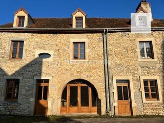  Propri�t�/ch�teau � vendre 7 pi�ces 300 m�