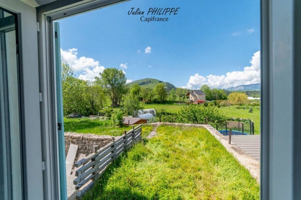 � vendre  Maison Ancelle (05260)