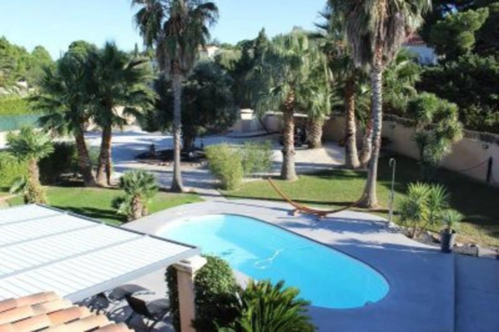 � vendre  Propri�t�/ch�teau Perpignan (66000)