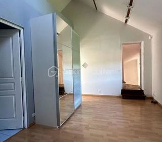  Maison � vendre 8 pi�ces 180 m�