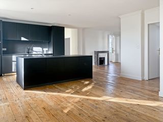  Appartement � vendre 5 pi�ces 136 m�