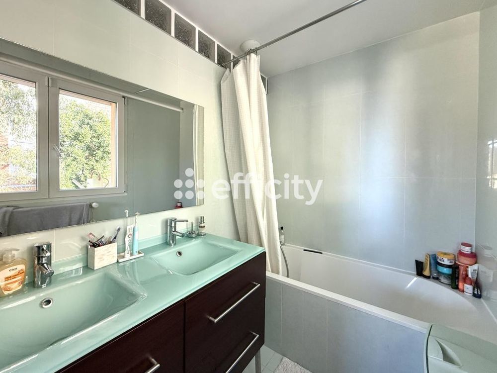 � vendre  Maison Ch�tillon (92320)