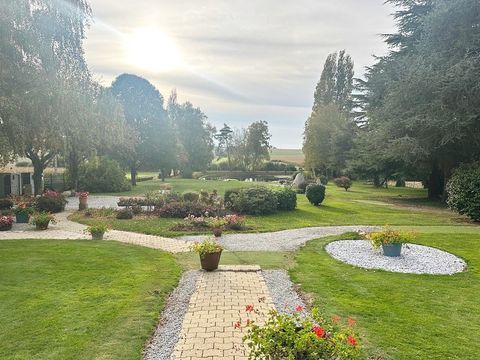   MAISON T7 - PROCHE JOSSELIN - 160 M2 Maison - 7 pi�ce(s) - 160 m�