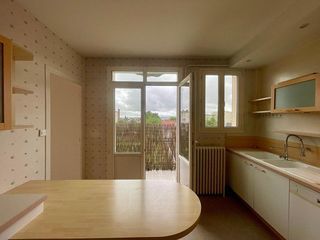  Appartement � vendre 4 pi�ces 98 m�