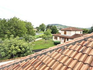  Villa � vendre 5 pi�ces 165 m�