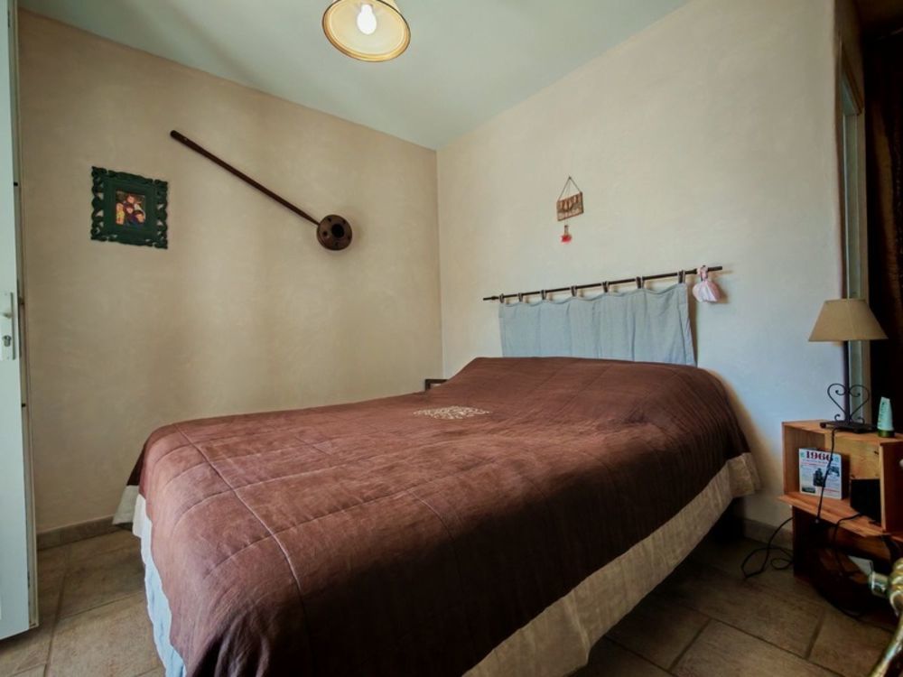 � vendre  Maison Fontvieille (13990)