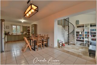  Villa � vendre 6 pi�ces 138 m�