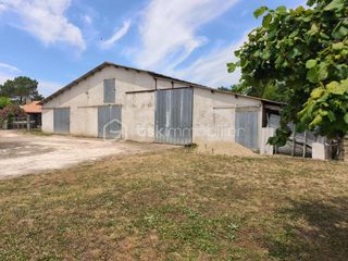  Maison � vendre 3 pi�ces 315 m�