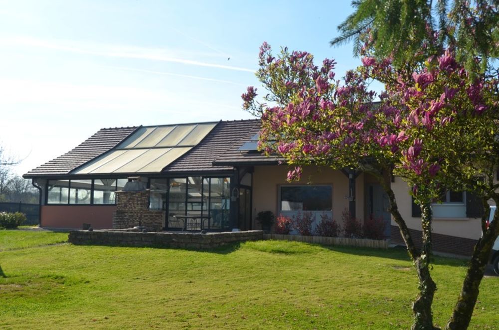 � vendre  Propri�t�/ch�teau Bourg-en-Bresse (01000)