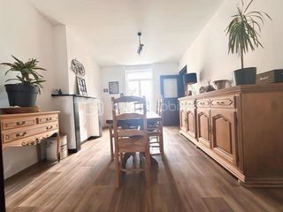  Maison � vendre 8 pi�ces 115 m�