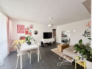  Appartement � vendre 5 pi�ces 93 m�