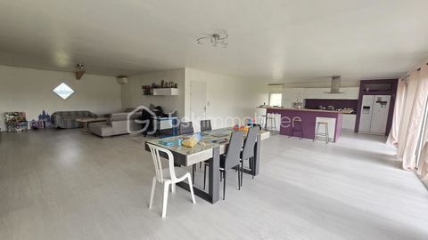   Maison 6 chambres Maison - 7 pi�ce(s) - 226 m�