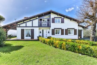  Maison � vendre 8 pi�ces 160 m�