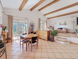  Villa � vendre 6 pi�ces 132 m�