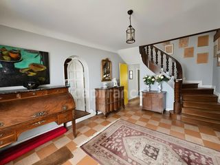  Maison � vendre 12 pi�ces 393 m�