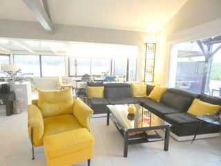  Maison � vendre 5 pi�ces 205 m�