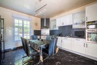  Maison � vendre 7 pi�ces 220 m�