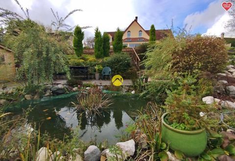   Maison d'architecte, grand standing Maison - 8 pi�ce(s) - 274 m�