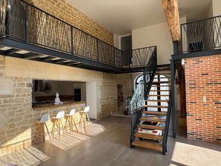  Maison � vendre 9 pi�ces 275 m�