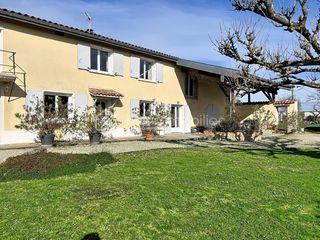  Maison � vendre 8 pi�ces 300 m�