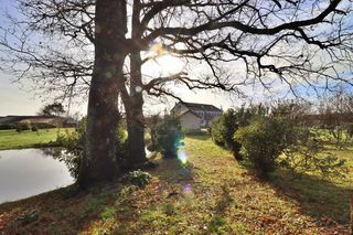  Propri�t�/ch�teau � vendre 14 pi�ces 373 m�