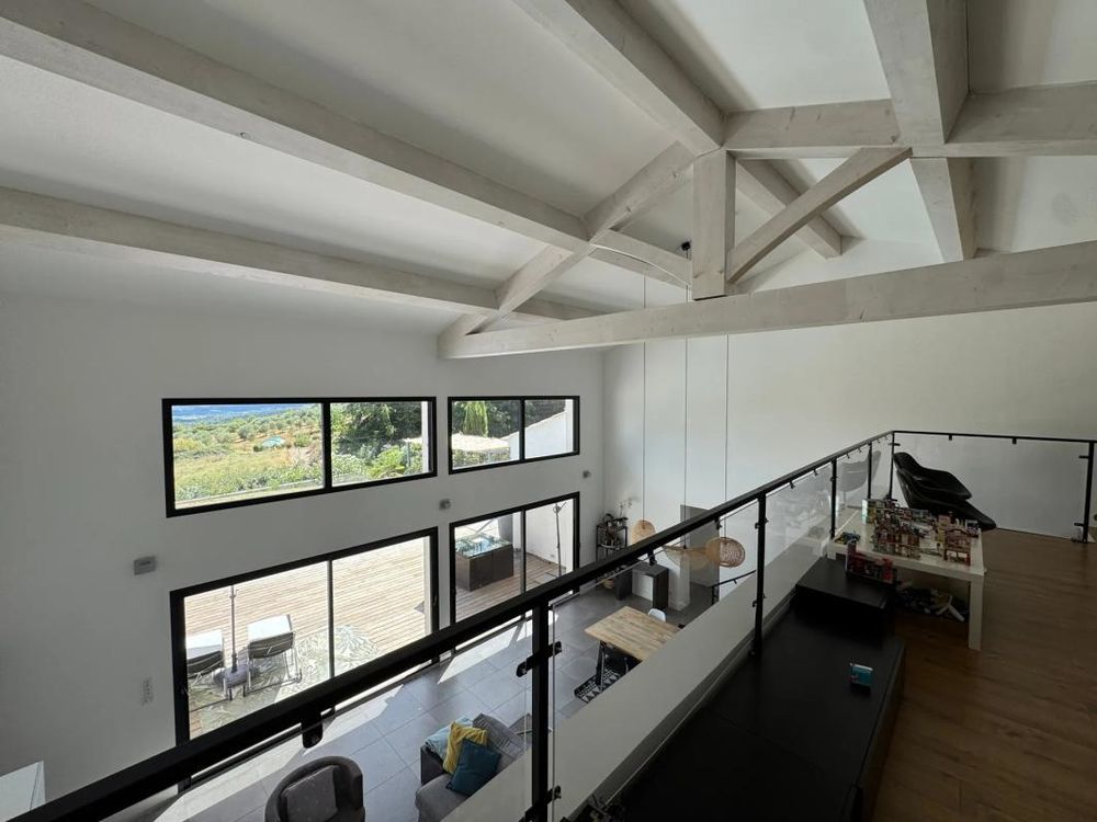 � vendre  Maison Montfuron (04110)