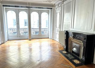  Appartement � vendre 4 pi�ces 119 m�