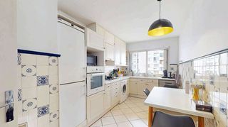  Appartement � vendre 5 pi�ces 94 m�