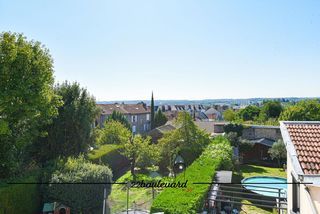  Maison � vendre 8 pi�ces 230 m�