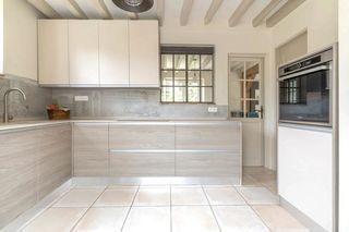  Propri�t�/ch�teau � vendre 7 pi�ces 139 m�