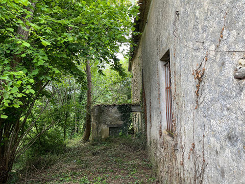   Maison avec grange � r�nover CLEYRAC Maison - 4 pi�ce(s) - 77 m�