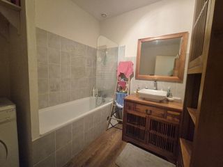  Immeuble � vendre 14 pi�ces 295 m�