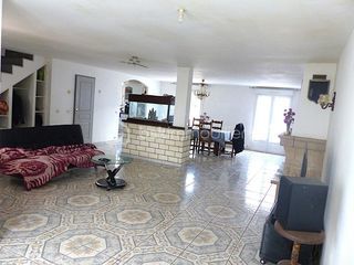  Maison � vendre 8 pi�ces 195 m�