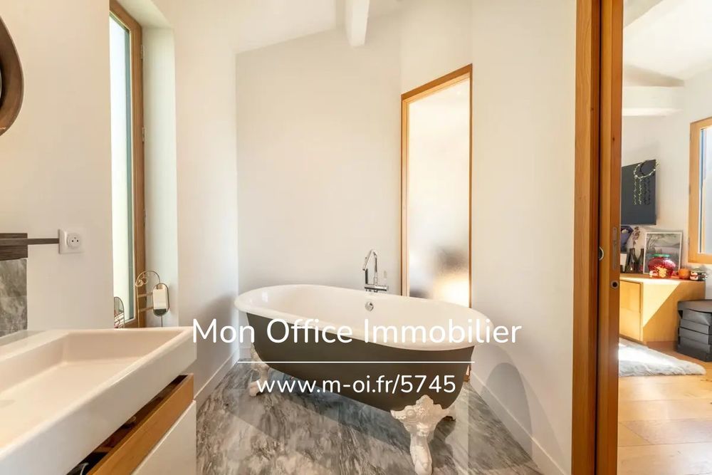 � vendre  Maison Aix-en-Provence (13090)