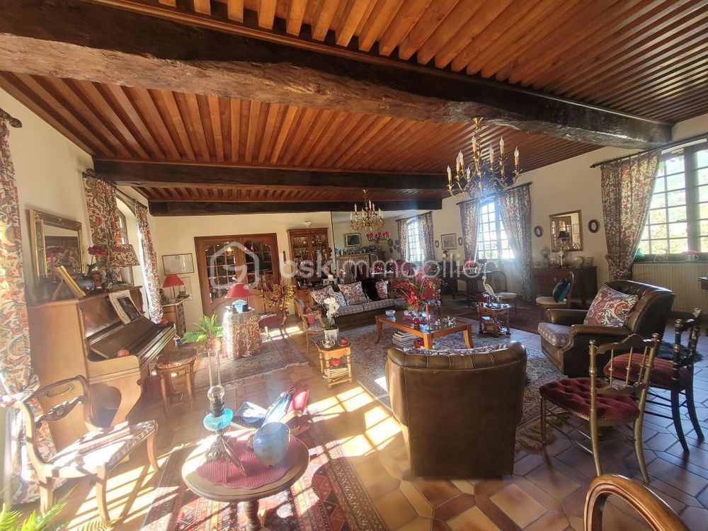 � vendre  Propri�t�/ch�teau Voiron (38500)