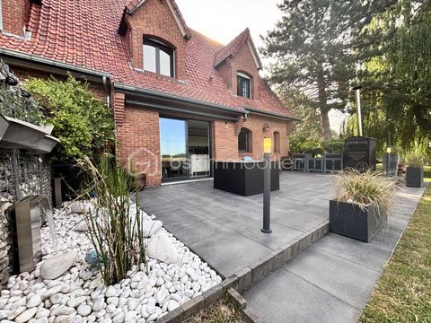   MAISON D'EXCEPTION INDIVIDUELLE SEMI-PLAIN-PIED 5 CHAMBRES JARDIN DOUBLE GARAGE PISCINE Maison - 9 pi�ce(s) - 199 m�