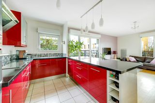  Appartement � vendre 4 pi�ces 80 m�