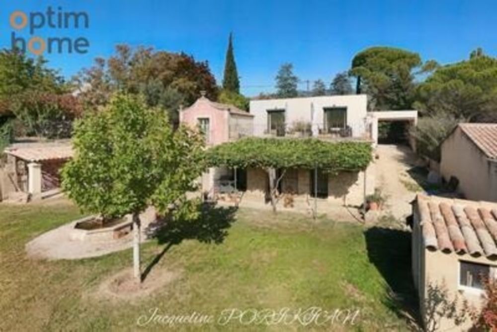 � vendre  Maison Cucuron (84160)