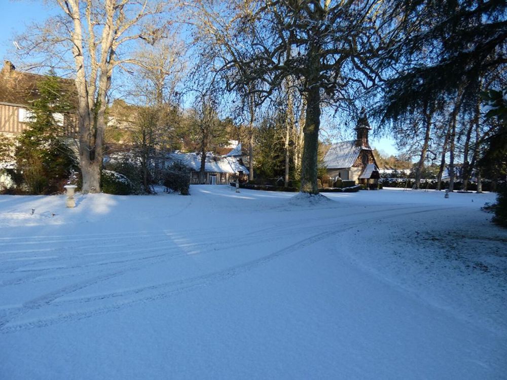 � vendre  Propri�t�/ch�teau Cherisy (28500)