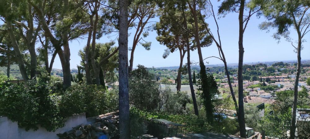 � vendre  Propri�t�/ch�teau Allauch (13190)