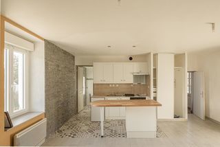  Immeuble � vendre 7 pi�ces 155 m�