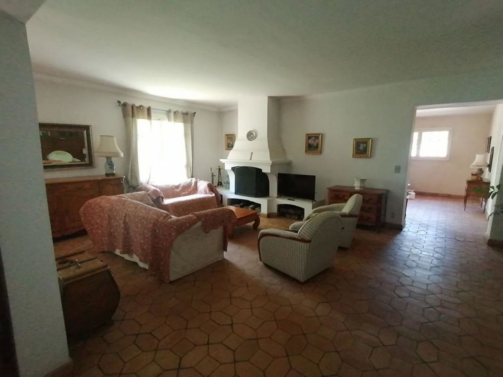 � vendre  Maison Saint-Cyr-sur-Mer (83270)