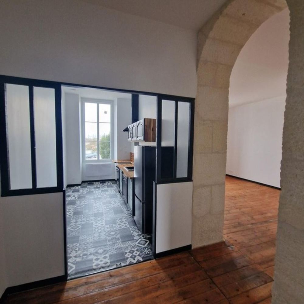 � vendre  Maison Saint-Jean-d'Ang�ly (17400)