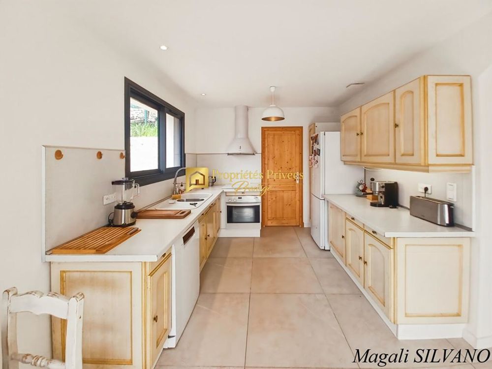 � vendre  Maison Grasse (06130)