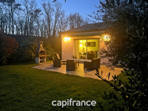   Maison de plain pied de 141m�, 4 chambres, bureau, jardin, double garage, terrain de 1440m� Maison - 6 pi�ce(s) - 141 m�