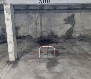  Parking / Garage � vendre 