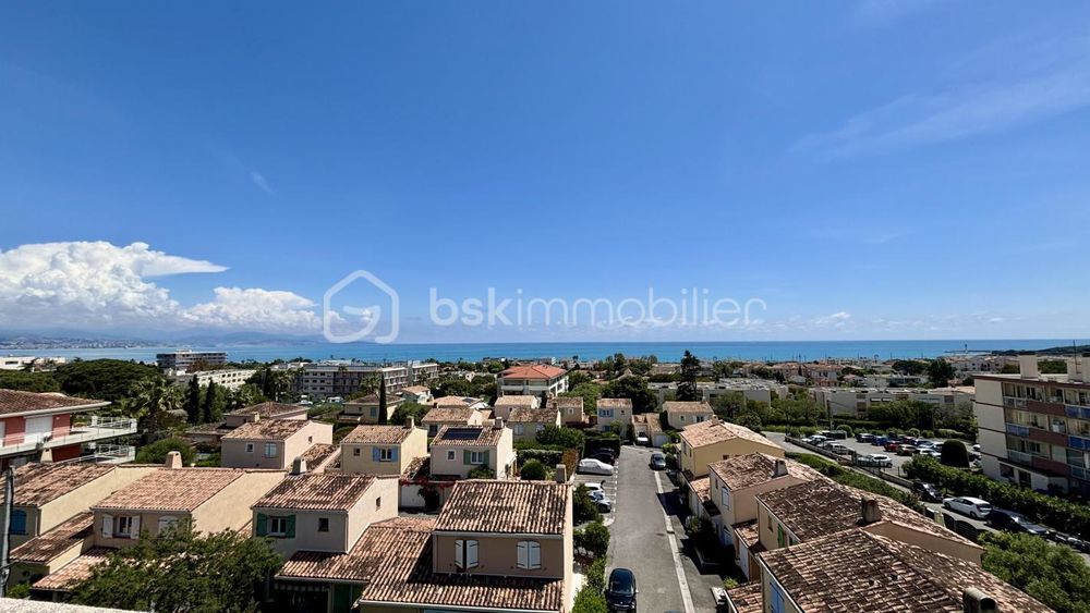 � vendre  Appartement Antibes (06600)